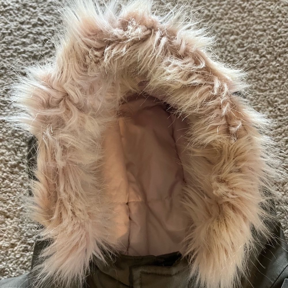 Girls North Face coat - Picture 3 of 5